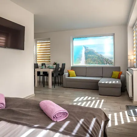 Linne - Pok 2, 3 I 4-os, Z Aneksami, Wifi, Plaza 7min, Centrum - 300m 3* Jastrzębia Góra