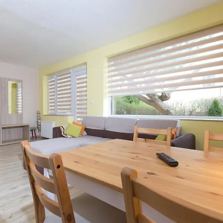 Linne 3* Jastrzębia Góra