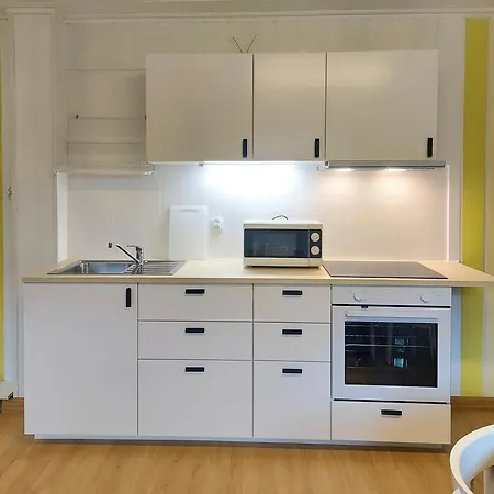 Linne - Pok 2, 3 I 4-os, Z Aneksami, Wifi, Plaza 7min, Centrum - 300m 3*