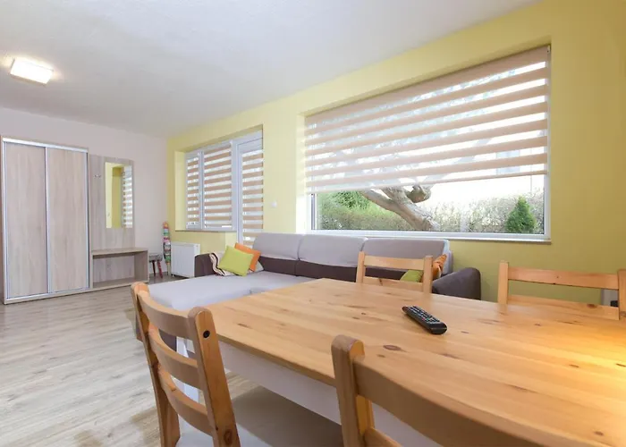 Linne 3* Jastrzębia Góra