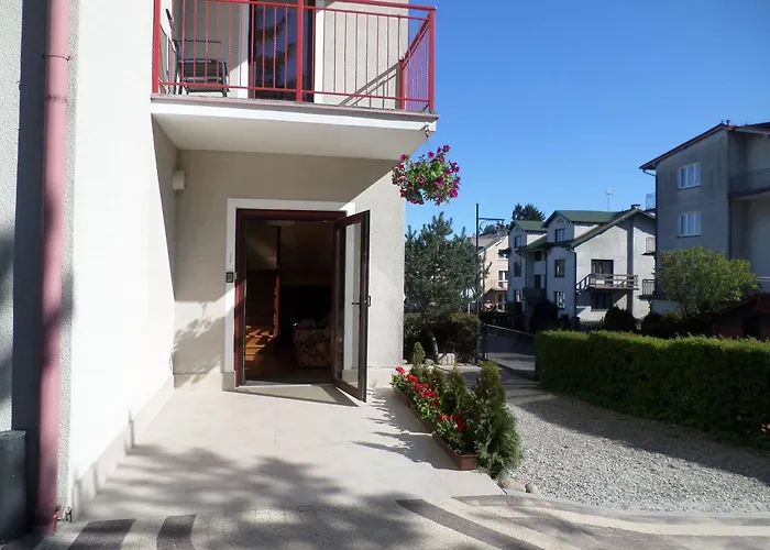 Linne 3* Jastrzębia Góra