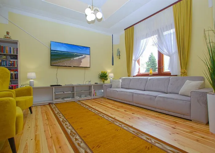 Linne 3* Jastrzębia Góra